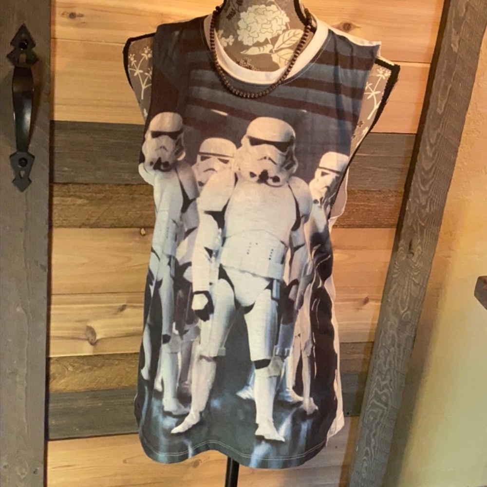 Brand new! Star Wars storm trooper Zipper back tank top